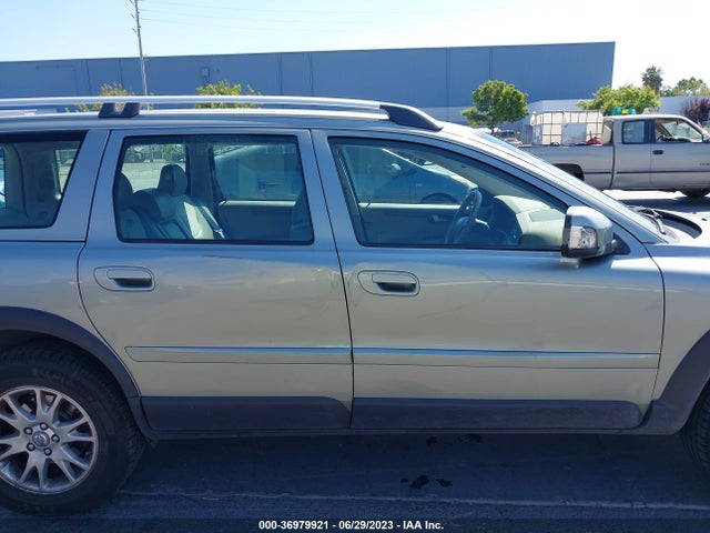 2007 VOLVO XC70 VIN: YV4SZ592X71258334