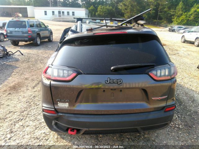 1C4PJMBXXKD259913 Jeep Cherokee Trailhawk