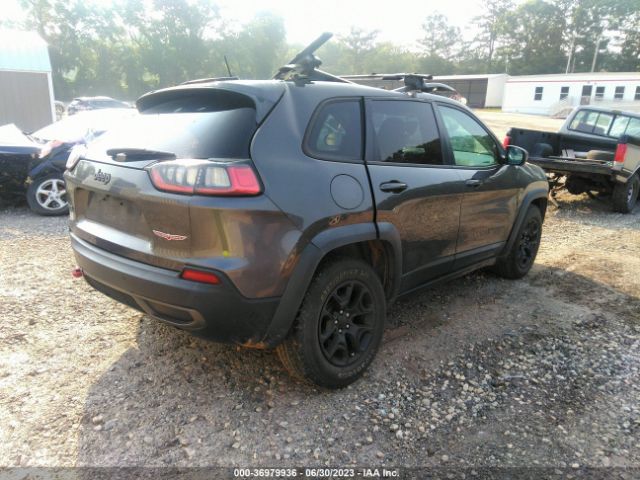 1C4PJMBXXKD259913 Jeep Cherokee Trailhawk