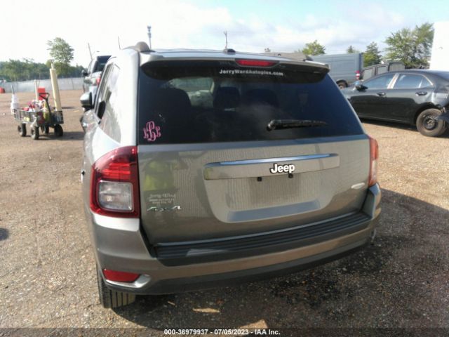 1C4NJDEB2ED623656 Jeep Compass Latitude