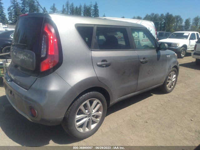 KIA SOUL + 2018 KNDJP3A54J7529603 Image 10