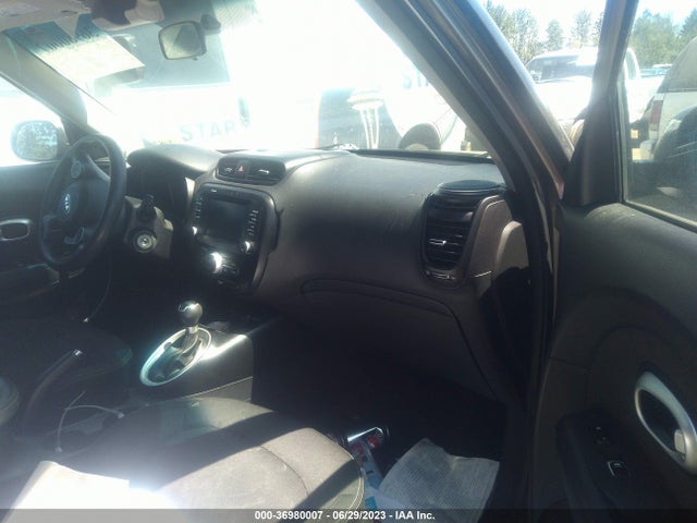 KIA SOUL + 2018 KNDJP3A54J7529603 Image 11