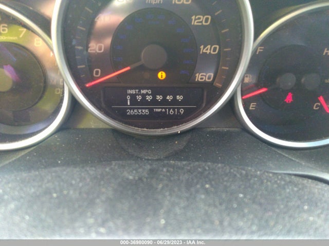 2005 ACURA RL VIN: JH4KB16555C019708
