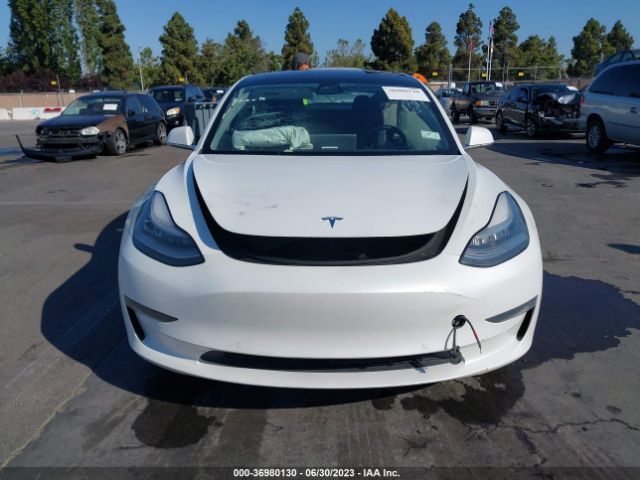 5YJ3E1EAXLF504549 Tesla Model 3 Standard Range