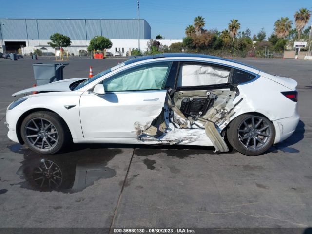 5YJ3E1EAXLF504549 Tesla Model 3 Standard Range