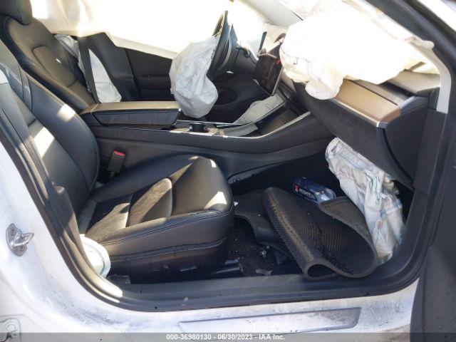 5YJ3E1EAXLF504549 Tesla Model 3 Standard Range