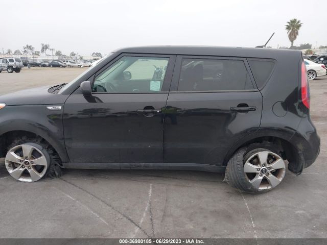 KNDJN2A24K7681517 KIA Soul Base