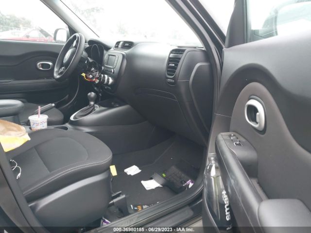 KNDJN2A24K7681517 KIA Soul Base