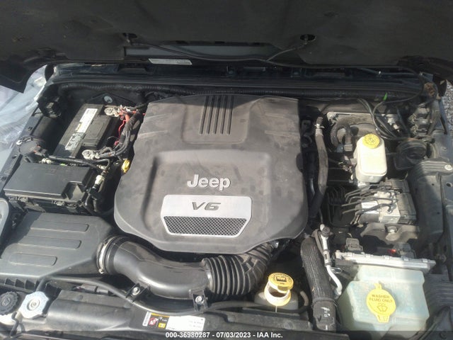 1C4BJWFGXEL126594 Jeep Wrangler Unlimited Rubicon