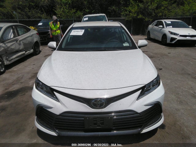 Toyota CAMRY LE 2021 4T1C11AK8MU563825 Image 4