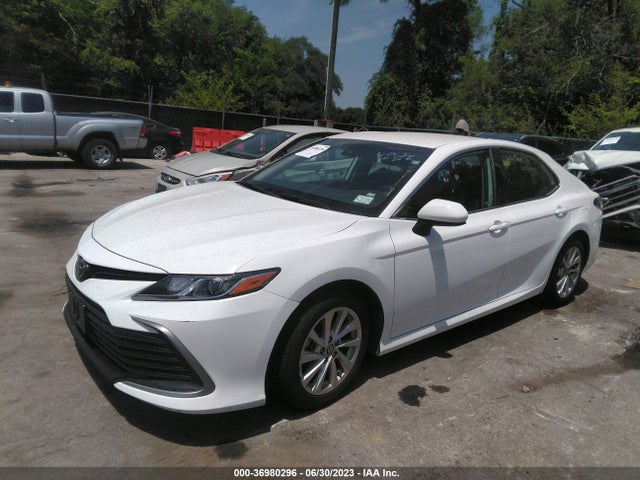 Toyota CAMRY LE 2021 4T1C11AK8MU563825 Image 2