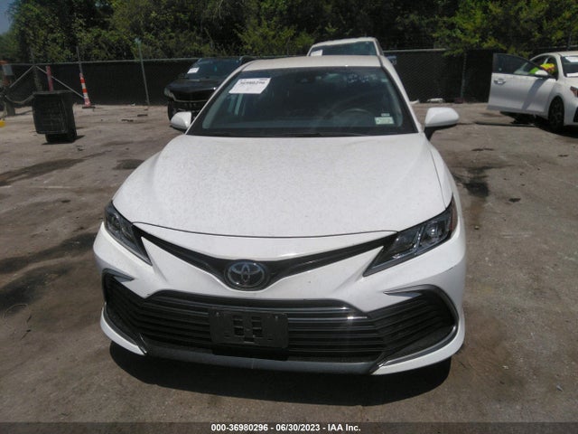 Toyota CAMRY LE 2021 4T1C11AK8MU563825 Image 12