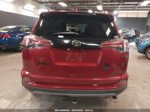 2018 TOYOTA RAV4 XLE/ADVENTURE VIN: 2T3RFREV5JW804175