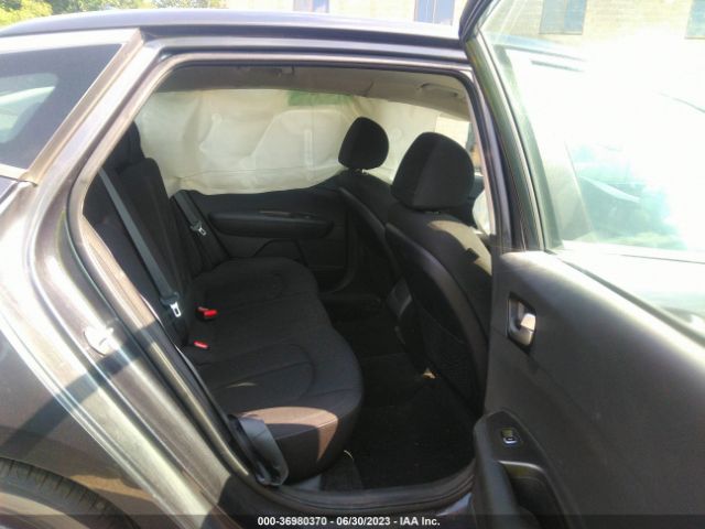5XXGT4L37KG277488 KIA Optima Lx