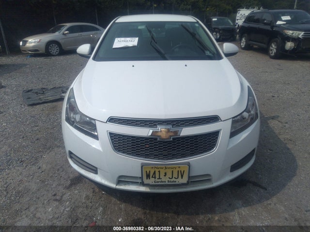 Chevrolet Cruze 1lt 2014 1G1PC5SB9E7469919 Image 4