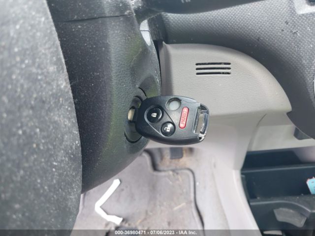 JHMZE2H38ES002365 Honda Insight
