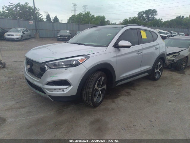 Hyundai Tucson Value 2018 KM8J33A22JU645283 Image 2