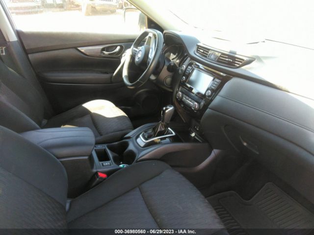 KNMAT2MV5JP563468 Nissan ROGUE SV