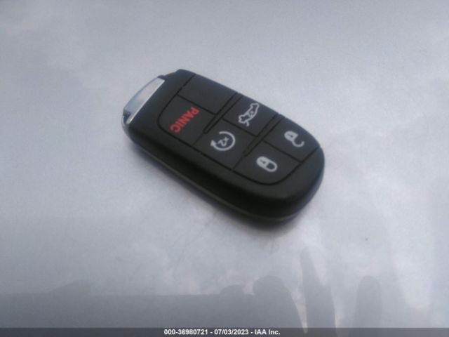 2C3CDXBG7KH725456 Dodge Charger Sxt