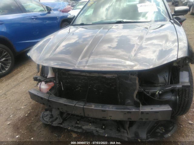 2C3CDXBG7KH725456 Dodge Charger Sxt