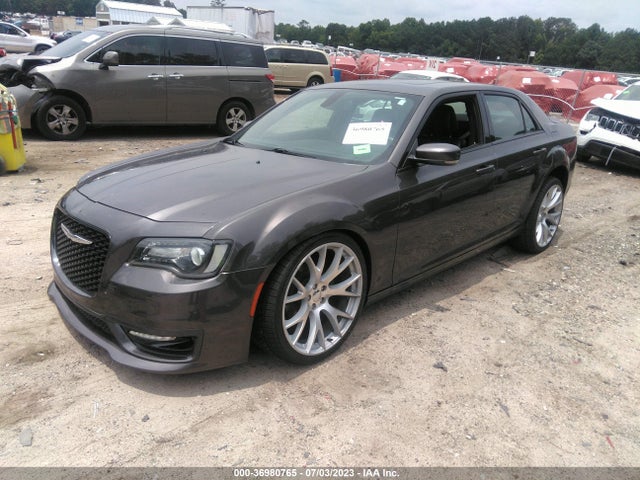 Chrysler 300 300s 2018 2C3CCABG7JH266766 Image 2