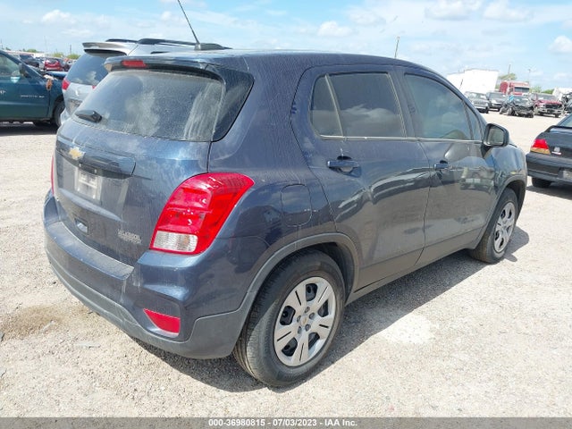 Chevrolet TRAX LS 2018 3GNCJKSB5JL362275 Image 4