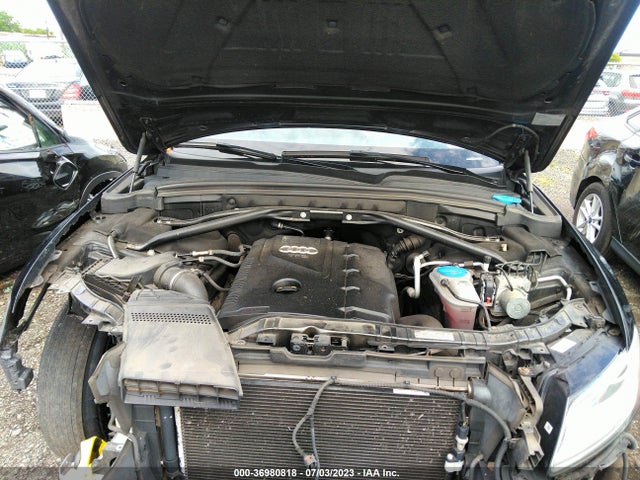 WA1LFAFP1EA100819 Audi Q5 Premium Plus