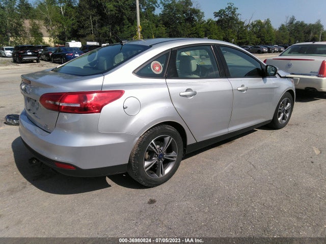 2018 FORD FOCUS SE VIN: 1FADP3FE8JL290933