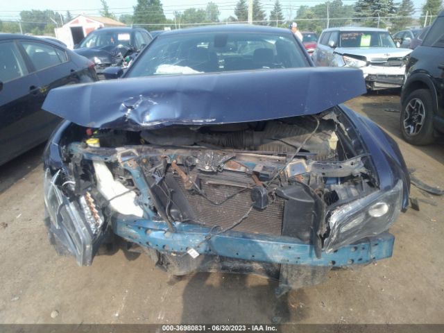 2C3CCABG2FH887226 Chrysler 300