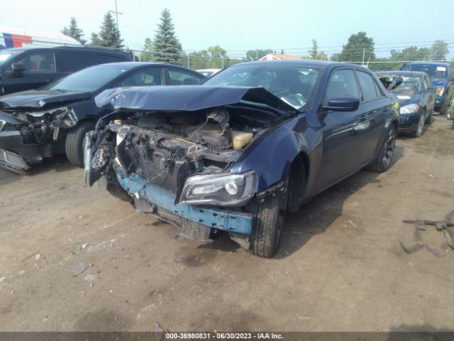 2C3CCABG2FH887226 Chrysler 300