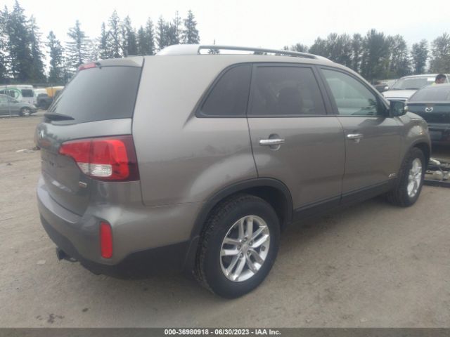 5XYKTDA78EG425423 KIA SORENTO LX