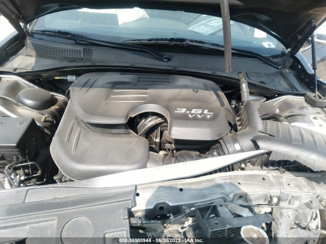 2C3CCAKG7EH356134 Chrysler 300 300c