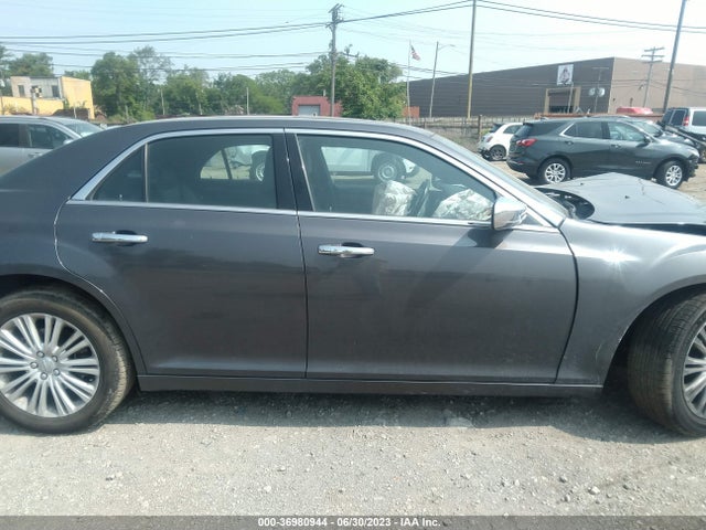 2C3CCAKG7EH356134 Chrysler 300 300c