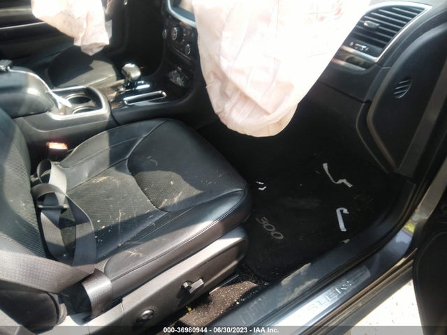 2C3CCAKG7EH356134 Chrysler 300 300c