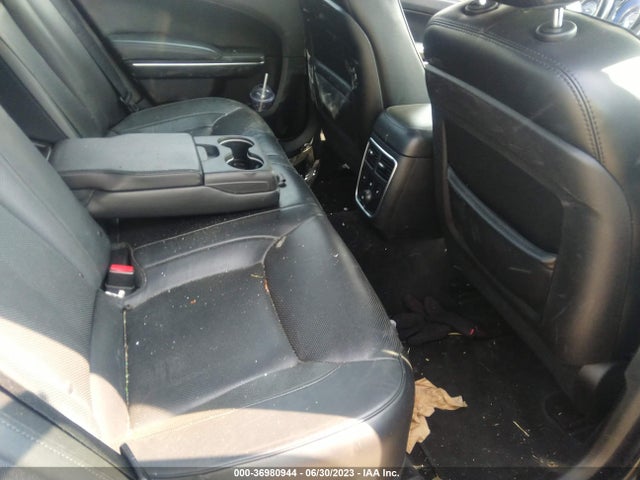 2C3CCAKG7EH356134 Chrysler 300 300c
