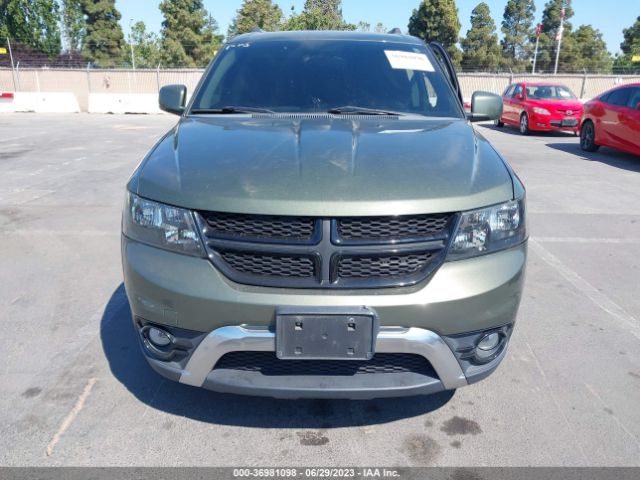 3C4PDCGB4GT194704 Dodge Journey Crossroad Plus