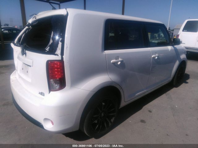 JTLZE4FE4FJ067100 Scion XB