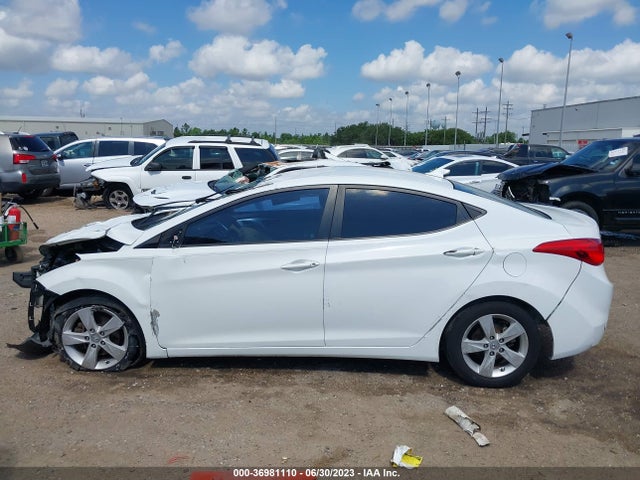 2013 HYUNDAI ELANTRA GLS/LIMITED VIN: 5NPDH4AE8DH156775