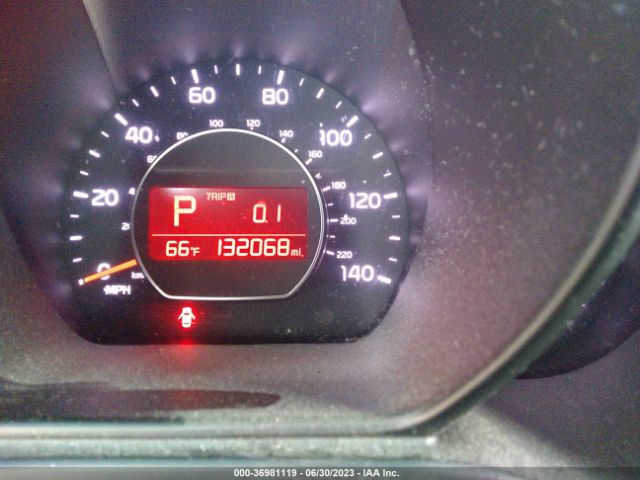 KNDJP3A53G7842537 KIA SOUL +