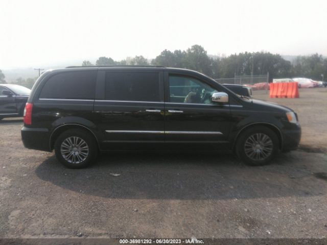 2C4RC1CG5ER198715 Chrysler Town & Country Touring-l