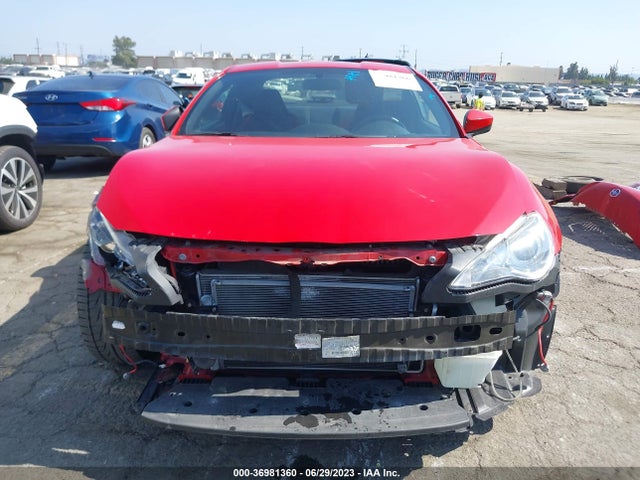 2015 Toyota GR 86, VIN: JF1ZNAA15F8713563