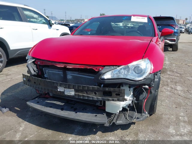 2015 Toyota GR 86, VIN: JF1ZNAA15F8713563