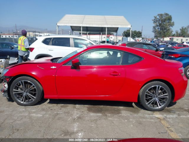 JF1ZNAA15F8713563 Scion FR-S
