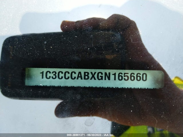 1C3CCCABXGN165660 Chrysler 200 Limited