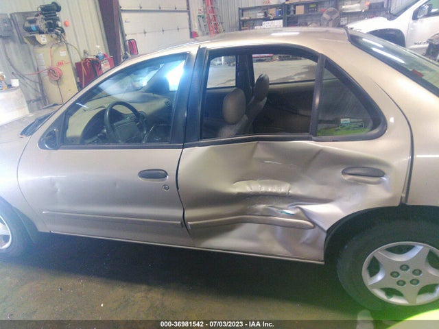 2001 CHEVROLET CAVALIER VIN: 1G1JC524317184652