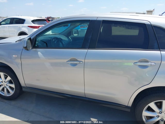 4A4AP3AU1FE034388 Mitsubishi Outlander Sport Es