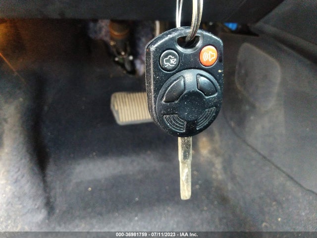 2015 FORD FOCUS SE VIN: 1FADP3F26FL209408