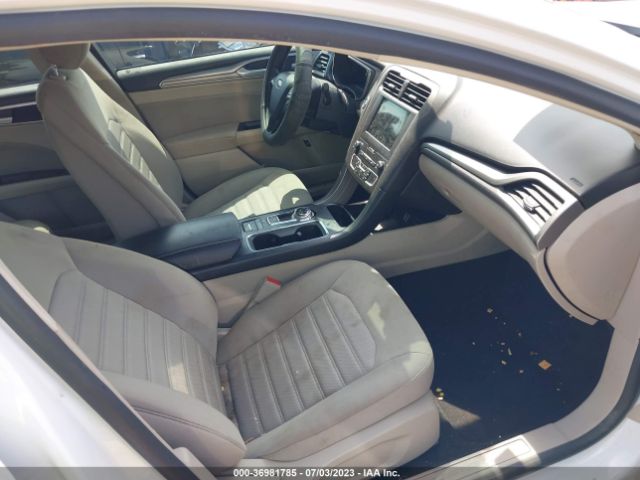 3FA6P0LU3LR173543 Ford Fusion Hybrid Se