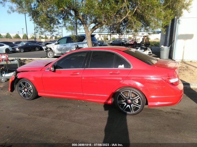 2013 MERCEDES-BENZ C-CLASS C 250 VIN: WDDGF4HB9DR298758