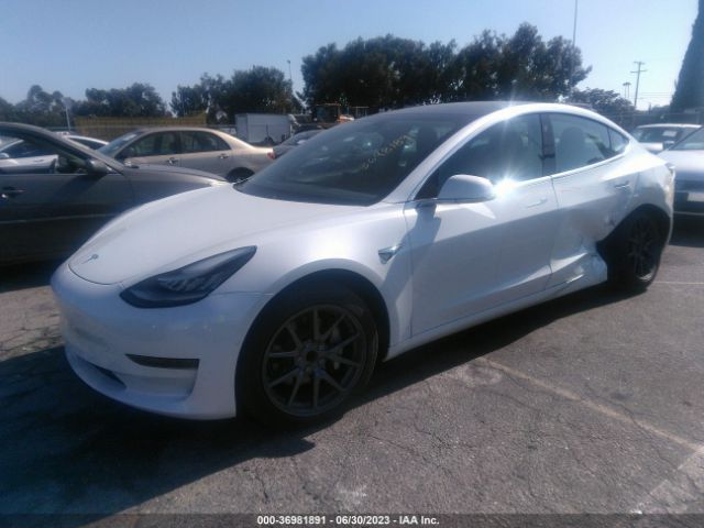 5YJ3E1EA0LF613845 Tesla Model 3 Standard Range